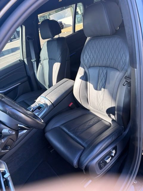 2025 BMW X7 40i - Photo 6