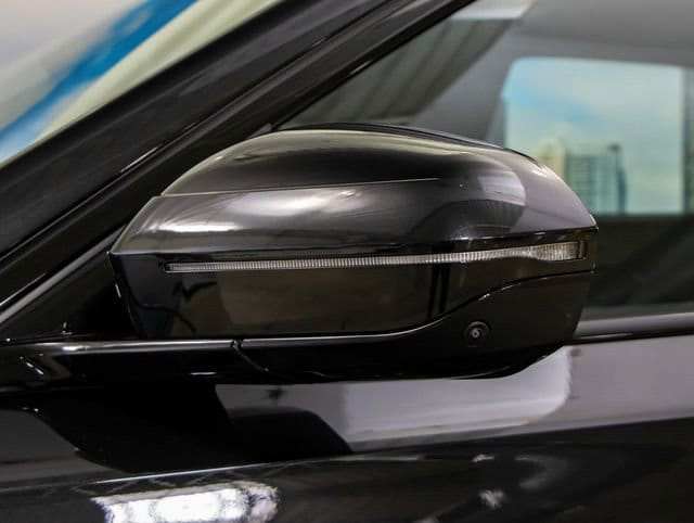 2026 BMW 7 Series 760i - Photo 10