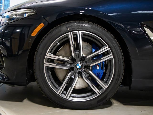 2026 BMW 8 Series 840i - Photo 7
