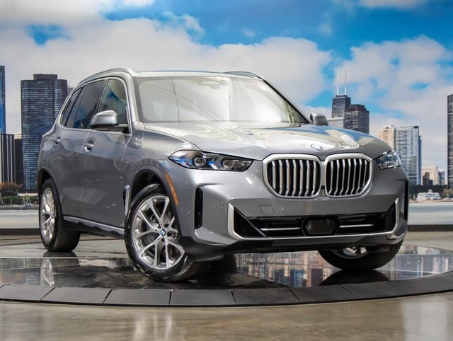 2026 BMW X5 50e's photo