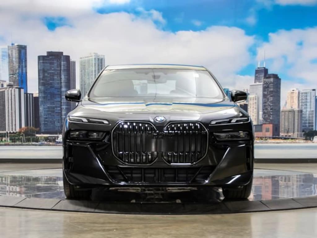 New 2026 BMW 760i xDrive Sedan