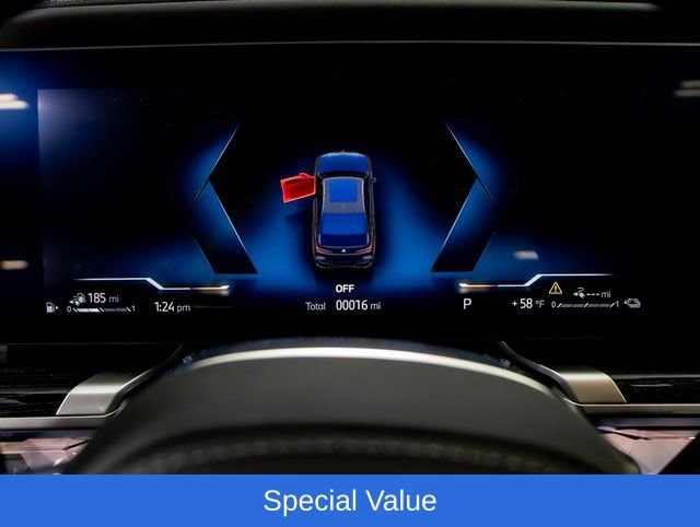 2025 BMW 7 Series 750e - Photo 18