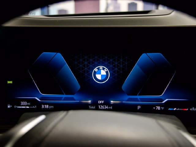 2025 BMW X5 40i - Photo 16