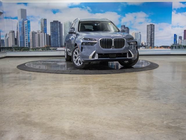 2026 BMW X7