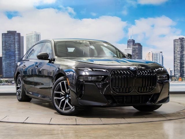 2025 BMW i7 Sedan 