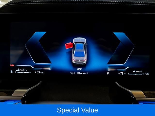 2025 BMW 7 Series 750e - Photo 18