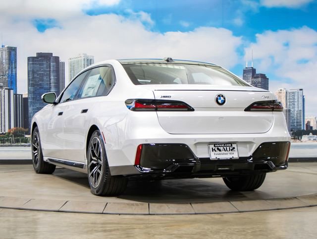 2026 BMW 7 Series 740i - Photo 9