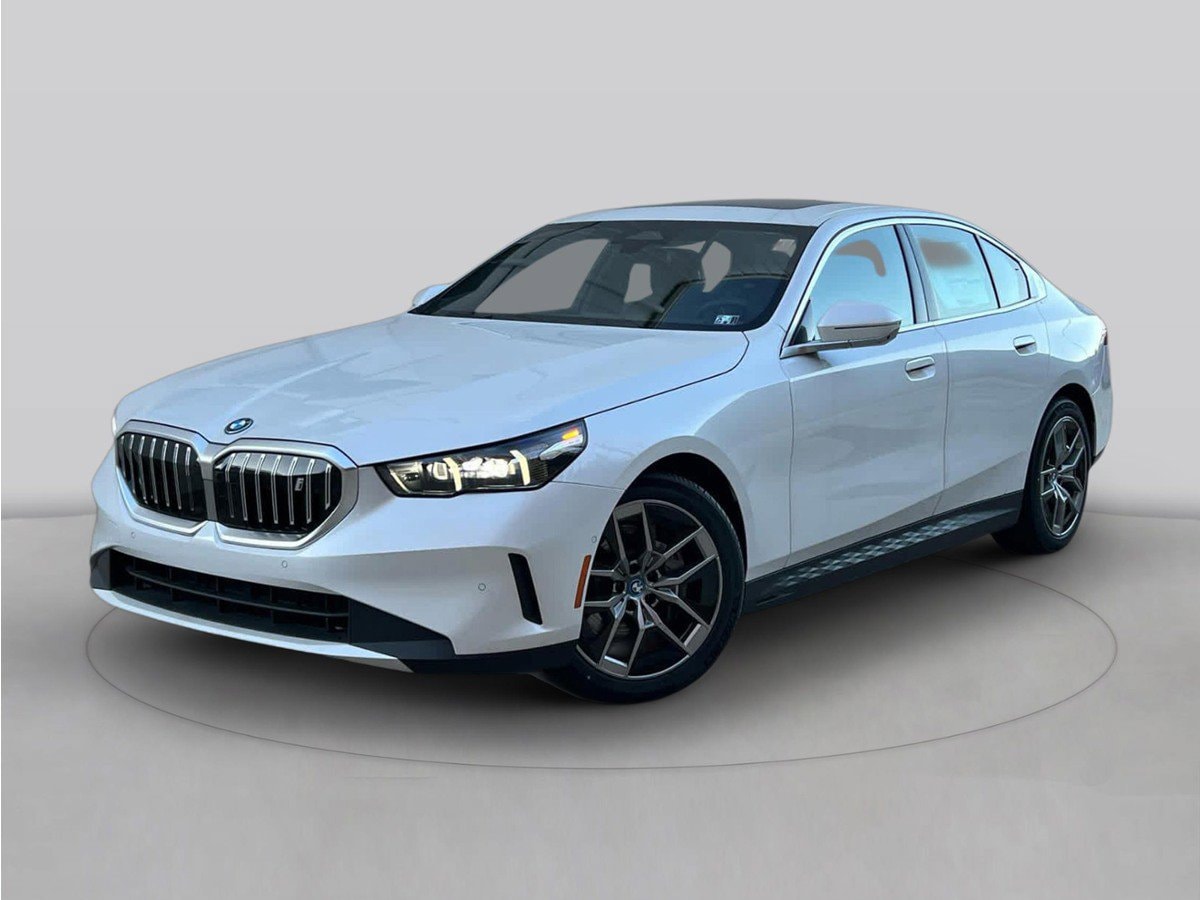 2025 BMW i5 xDrive40 Sedan's photo