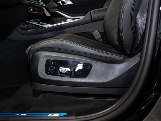 2027 BMW X7 40i - Photo 13