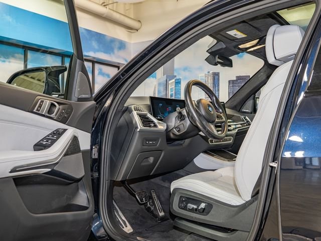 2024 BMW X5 M60i - Photo 13