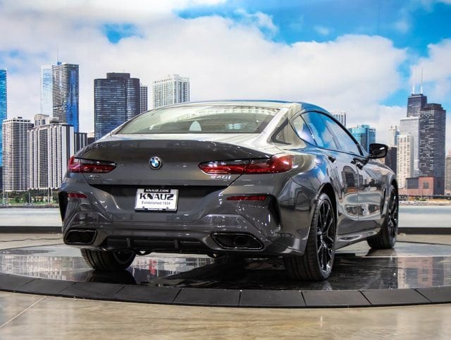 2026 BMW 8 Series 840i - Photo 8