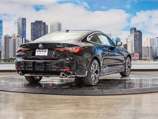 2026 BMW 4 Series 430i - Photo 8