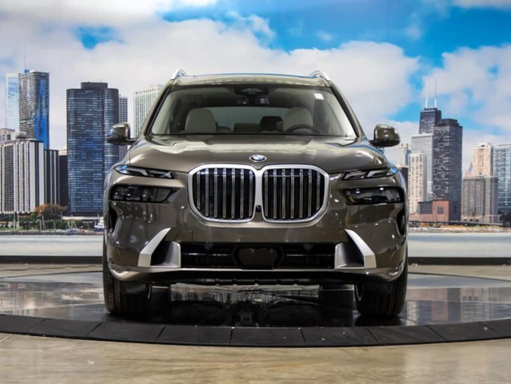 New 2026 BMW X7 xDrive40i SUV
