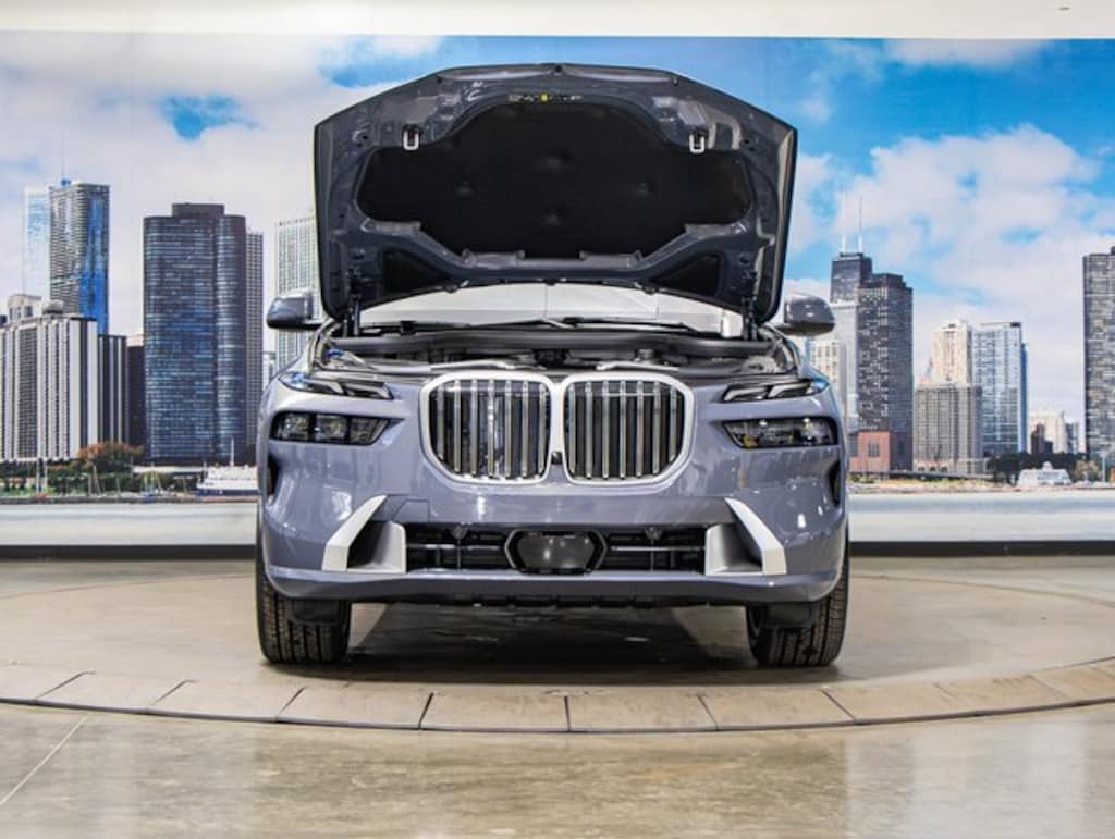 New 2026 BMW X7 xDrive40i SUV