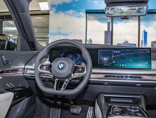 2026 BMW 7 Series 740i - Photo 16