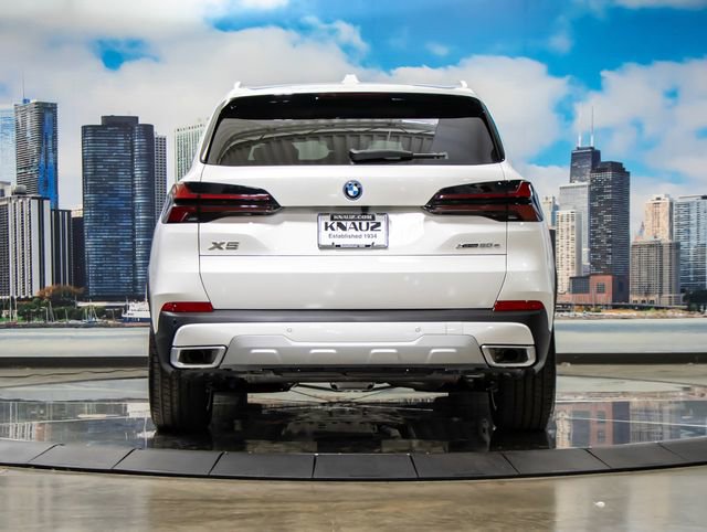 2026 BMW X5 50e - Photo 11