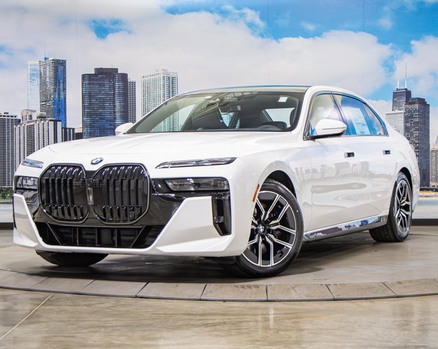 2025 Bmw 760i xDrive photo 2