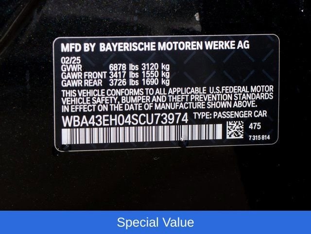 2025 BMW 7 Series 750e - Photo 24