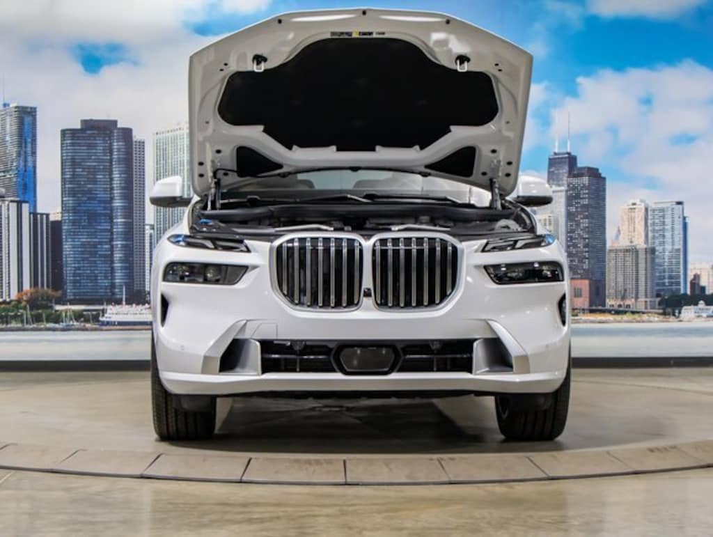 New 2026 BMW X7 xDrive40i SUV