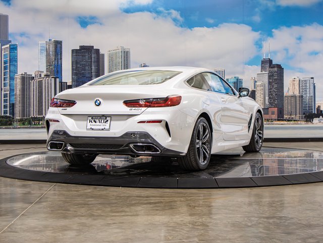 2026 BMW 8 Series 840i - Photo 8