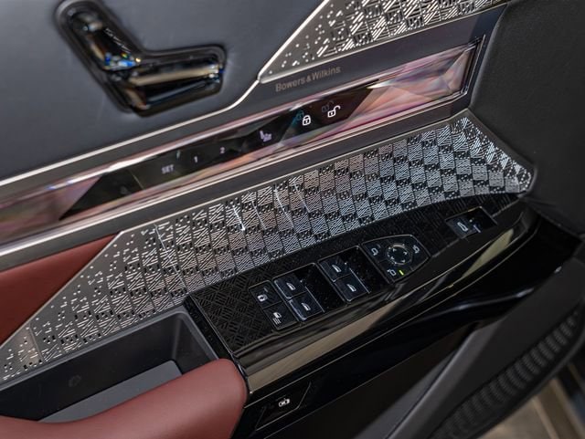 2026 BMW 7 Series 760i - Photo 14