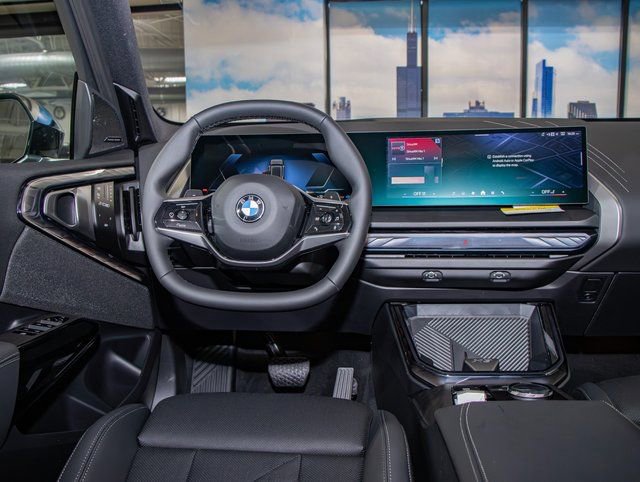 2026 BMW X3 30 - Photo 16