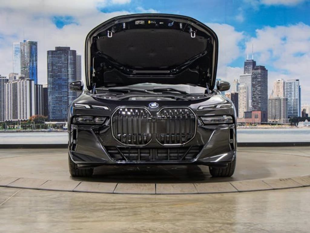 Used 2025 BMW 750e xDrive Sedan