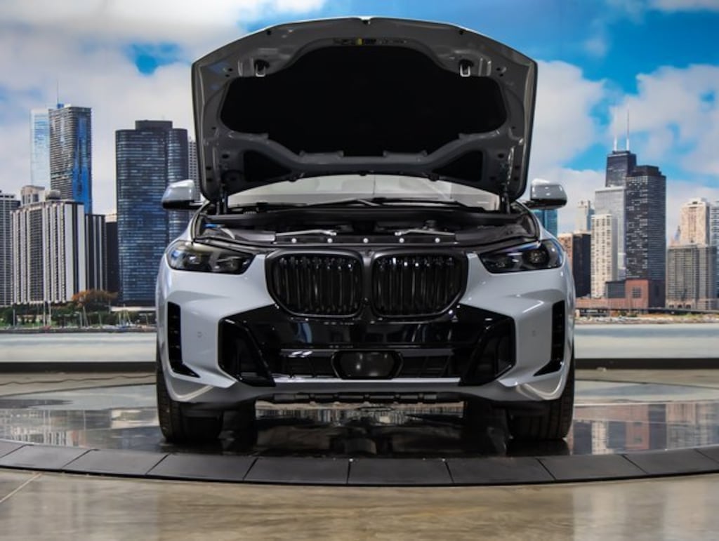 New 2026 BMW X5 PHEV xDrive50e SUV