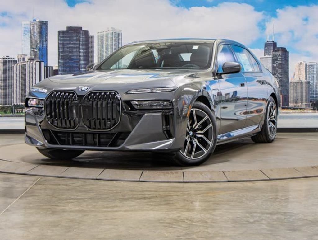 Used 2026 BMW 750e xDrive Sedan