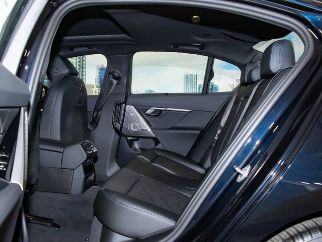 2026 BMW 5 Series 530i - Photo 22