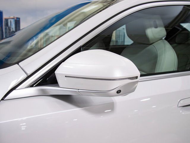2026 BMW 5 Series 530i - Photo 10