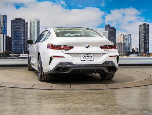 2026 BMW 8 Series 840i - Photo 9