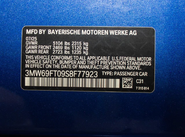 2025 BMW 3 Series M340i - Photo 22