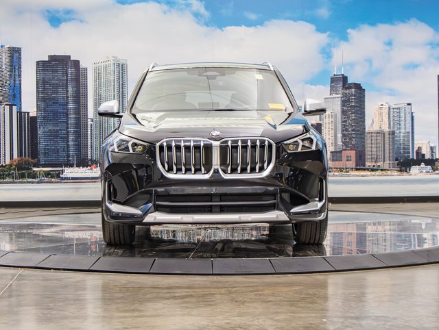 2023 Bmw X1 XDrive28i photo 3