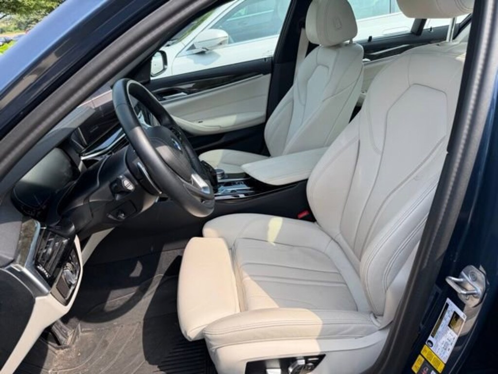 Used 2023 BMW 530e xDrive Sedan