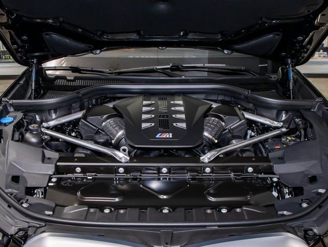 2026 BMW X5 M60i - Photo 5