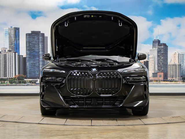 2025 Bmw 760i xDrive photo 3