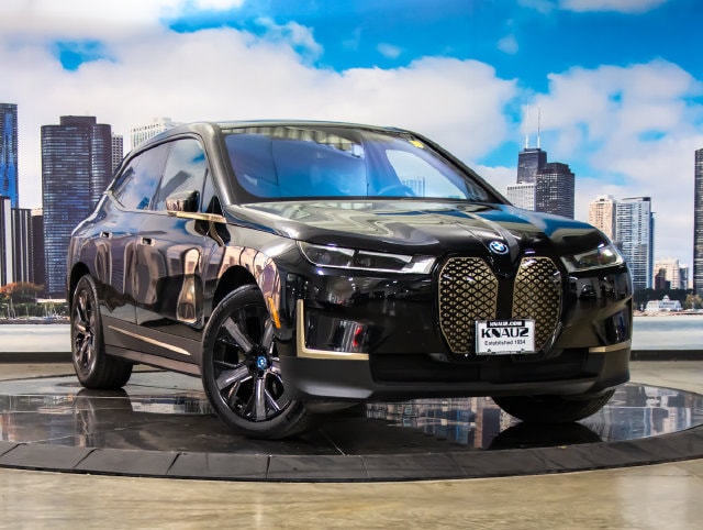 Certified 2024 BMW iX Base with VIN WB523CF02RCN87365 for sale in Lake Bluff, IL
