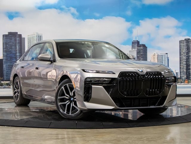 2026 BMW 760i Sedan 