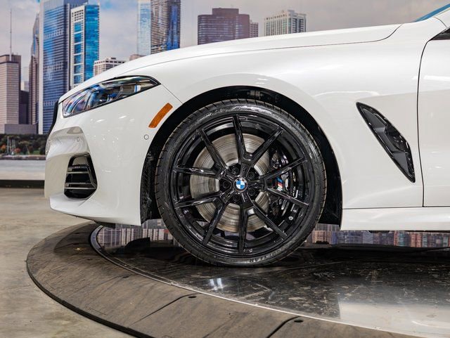 2026 BMW 8 Series 840i - Photo 7