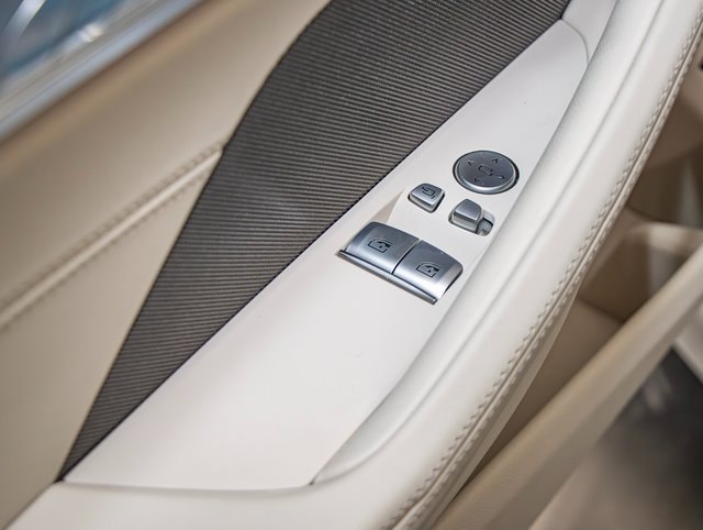 2026 BMW 8 Series 840i - Photo 14