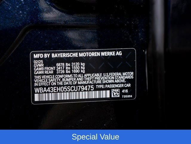2025 BMW 7 Series 750e - Photo 24