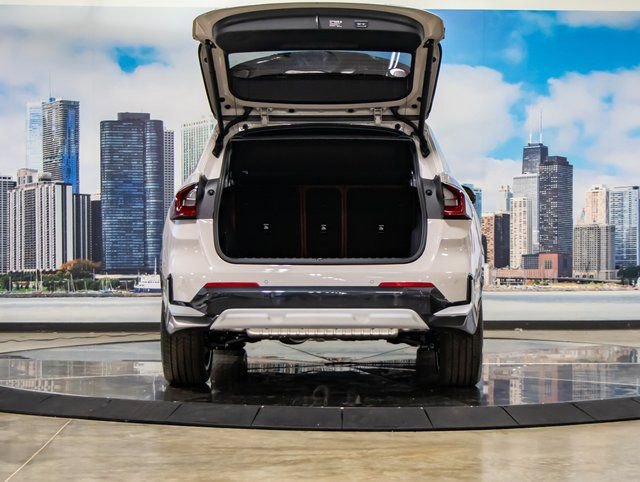 2026 BMW X1 28i - Photo 12
