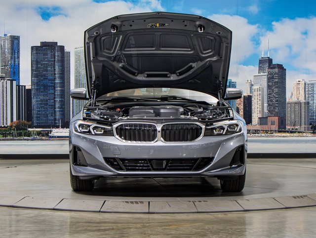 2025 Bmw 330i xDrive Sedan photo 4