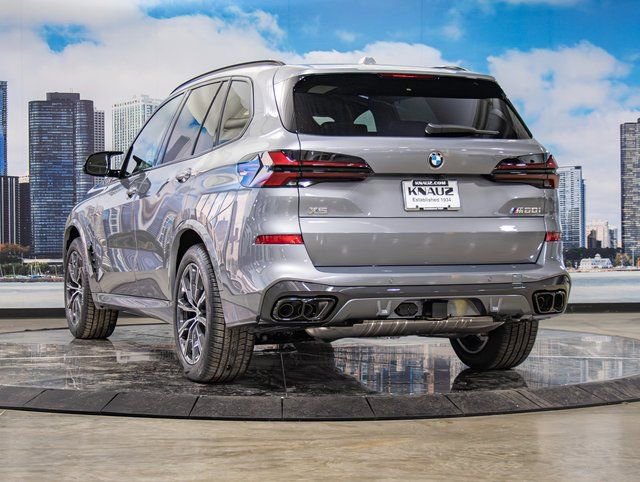 2026 BMW X5 M60i - Photo 9