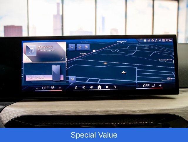 2025 BMW 2 Series 230i - Photo 18