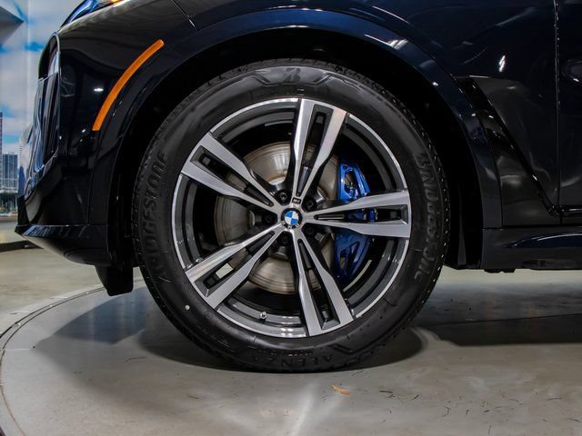 2026 BMW X7 M60i - Photo 6