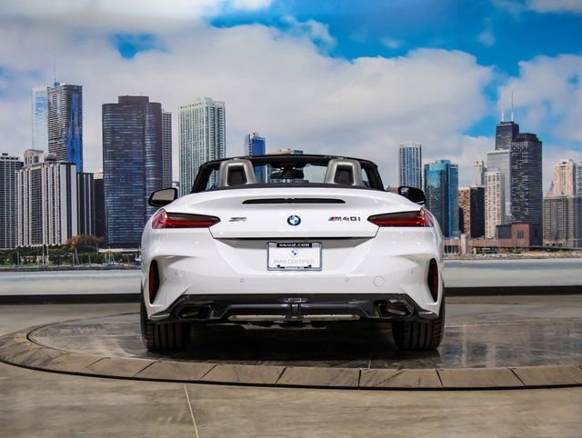 2026 BMW Z4 M40i - Photo 13