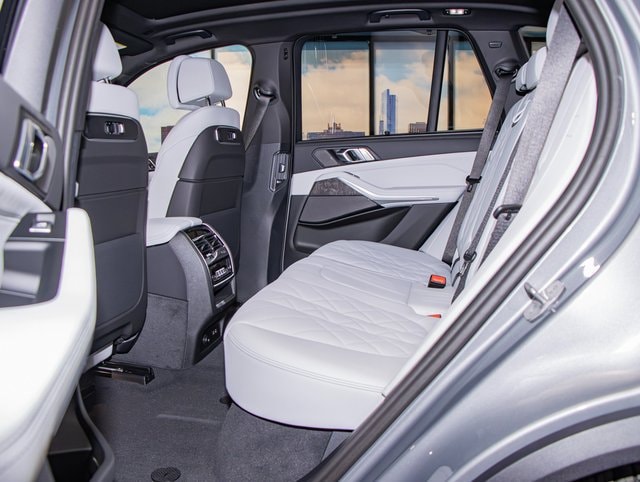 2026 BMW X5 40i - Photo 21