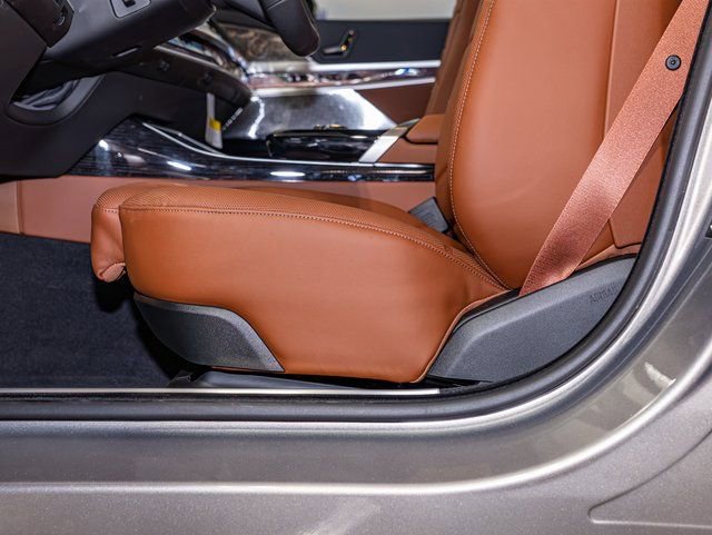 2026 BMW 7 Series 740i - Photo 15